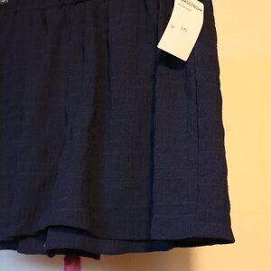 Norstrom's Rack, Elastic Bank, Deep Blue Shorts - Size Medium, NWTs